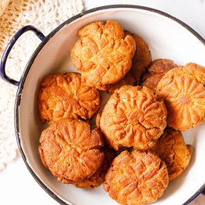 Homemade Thekua Sweet